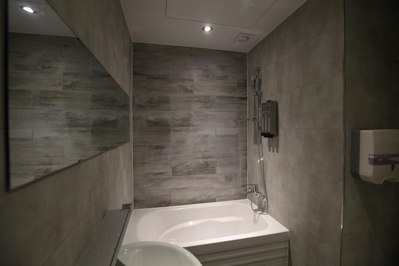 Hotel Blanc In Cheongju Extérieur photo